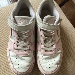 Nike Court Borough Low Recraft (Kid sz 2)